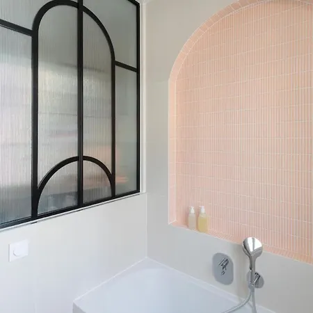 Parisian Luxury At Etienne Pernet Appartamento *