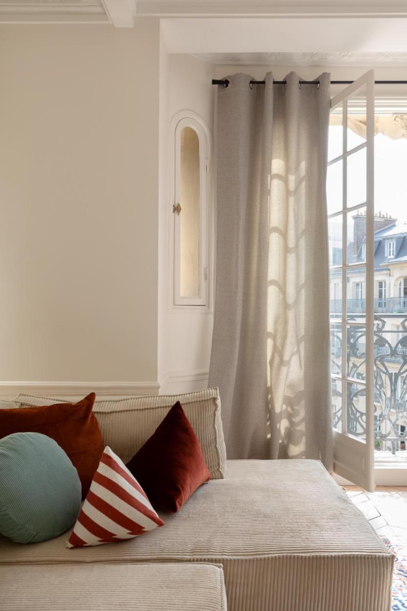 Parisian Luxury At Etienne Pernet * Paris