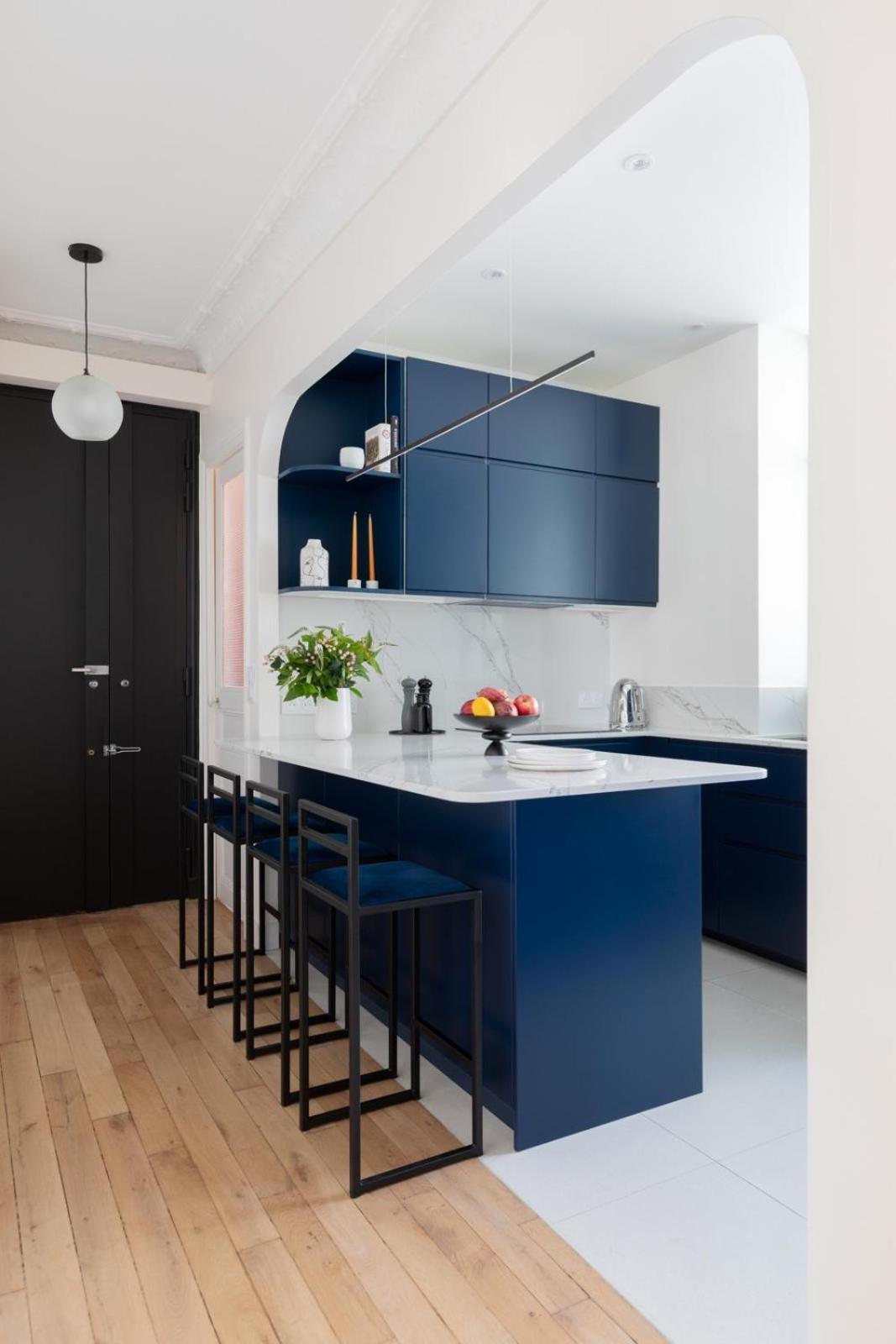 Parisian Luxury At Etienne Pernet
